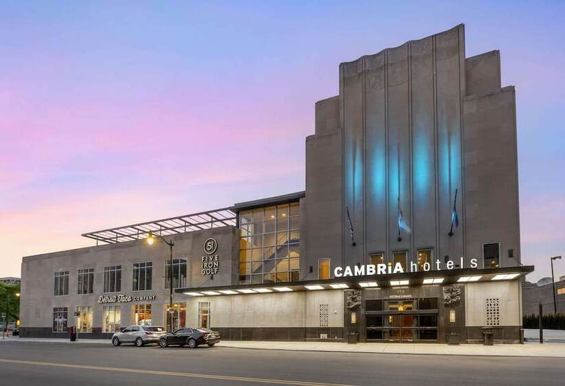 Cambria Hotel Detroit Downtown