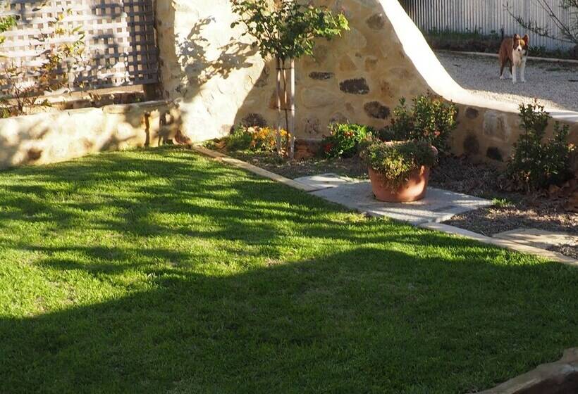 Cobblers Cottage B & B Accommodation