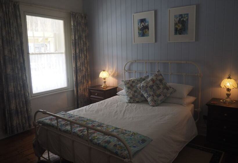 Cobblers Cottage B & B Accommodation