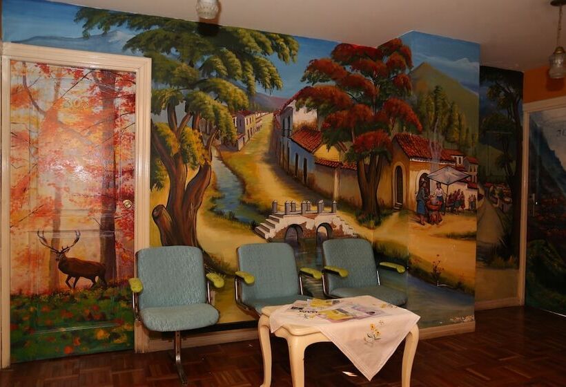 Cruz De Los Andes Hostal