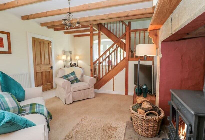 Fenwick Retreat At Fenwick Lodge