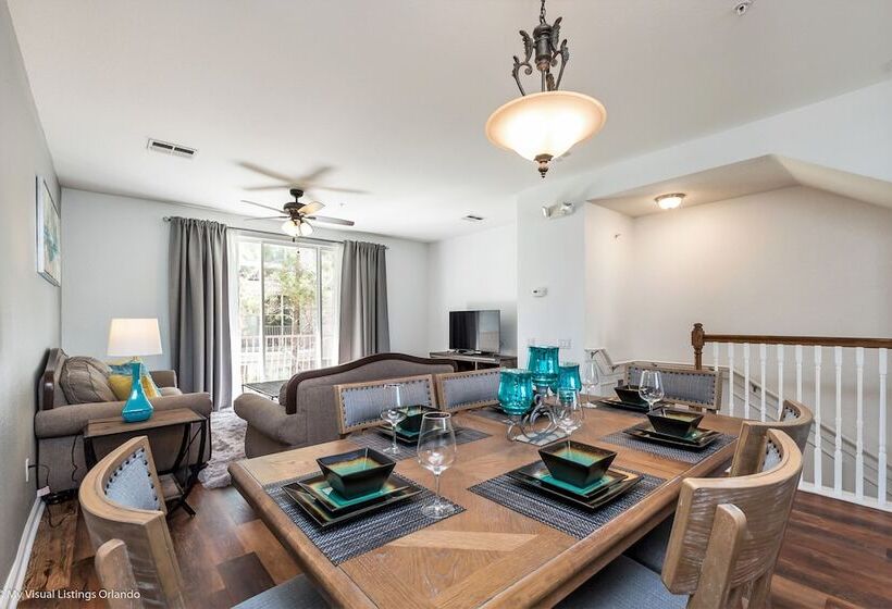 Fresh And Remodeled In Vista Cay! Townhome   3br/3.5ba 3vc045