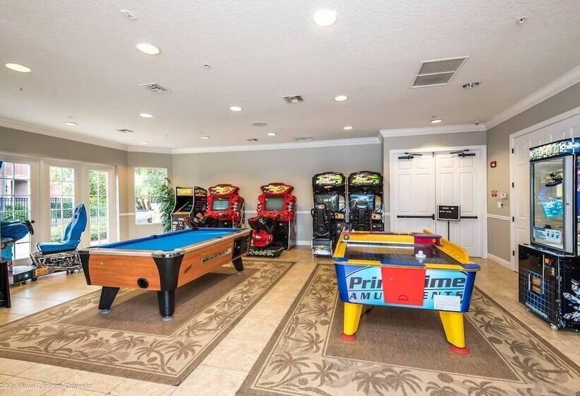 Fresh And Remodeled In Vista Cay! Townhome   3br/3.5ba 3vc045