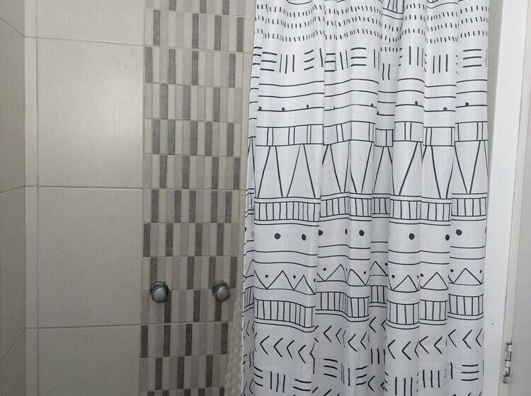 Global Family Backpackers Hostel