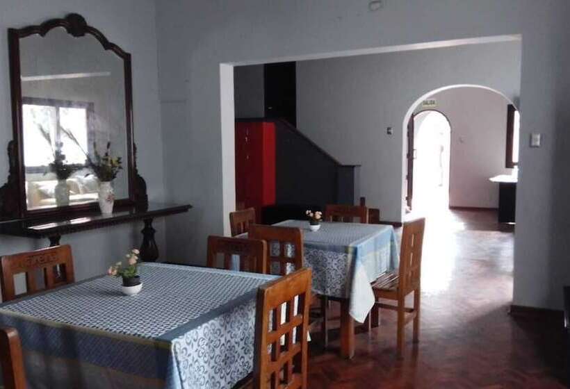 Global Family Backpackers Hostel