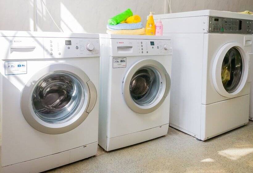 Gnezdo Novoslobodskaya Hostel