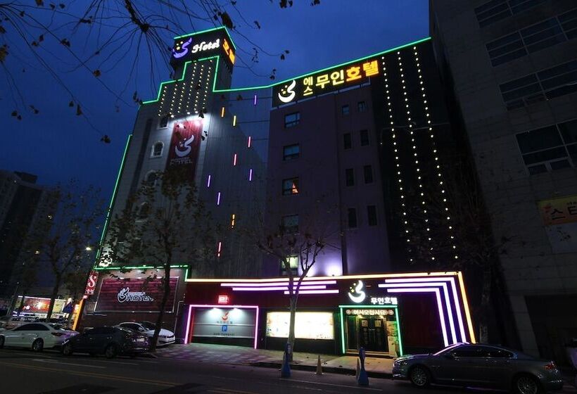 Gwangju Sangmu S1 Self Check In Motel