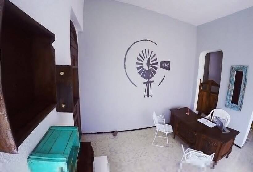Hostal 434   Hostel