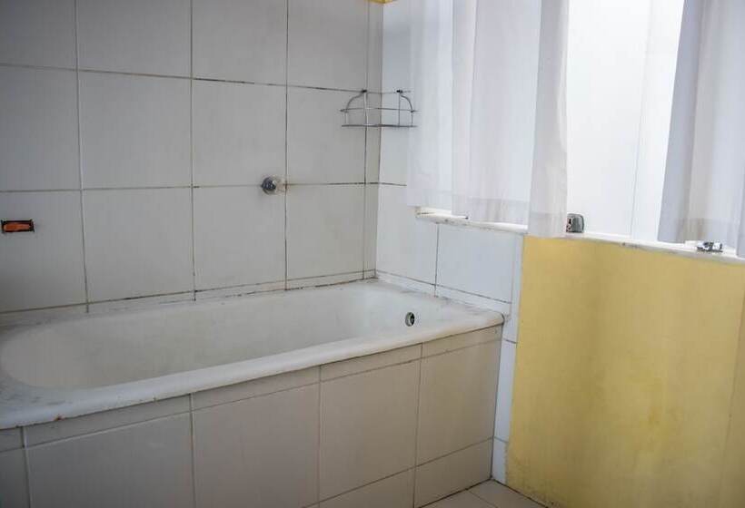 Hostal Sopro De Iemanja   Hostel