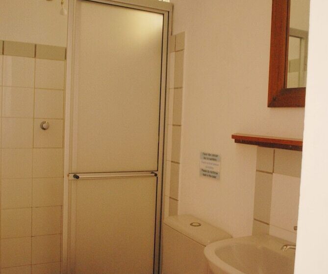 Hostel Quatro Estações