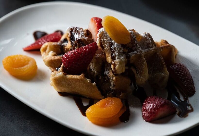 Ac Hotel By Marriott Miami Brickell