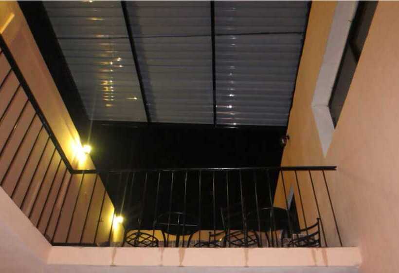 Отель Casona 66 Merida Boutique