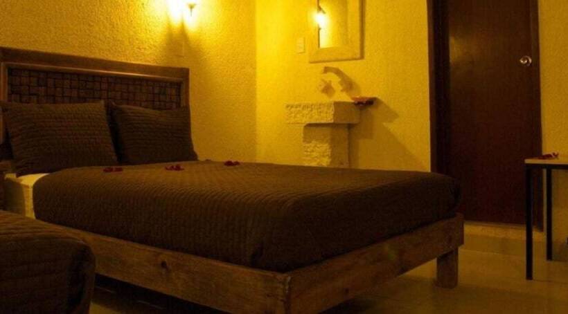 Отель Casona 66 Merida Boutique