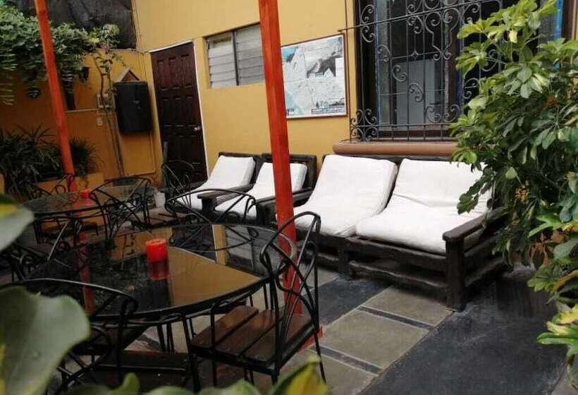 ホテル Duque De Villa Miraflores