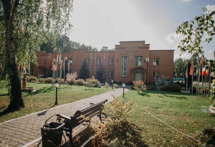 Отель Gosmosfilmfond