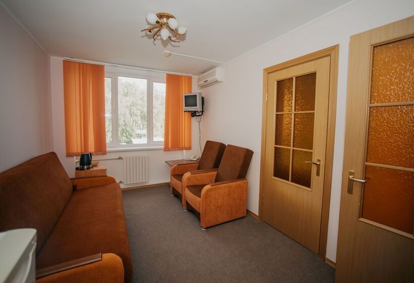 Отель Gosmosfilmfond