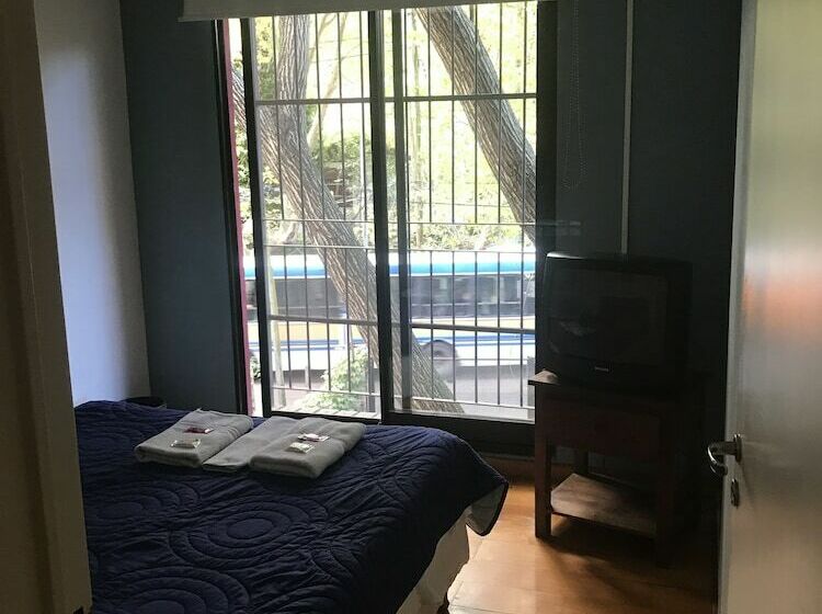 Отель Hostal Aguas Mansas