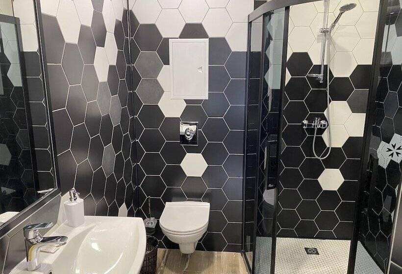 هتل Koncert Lotos