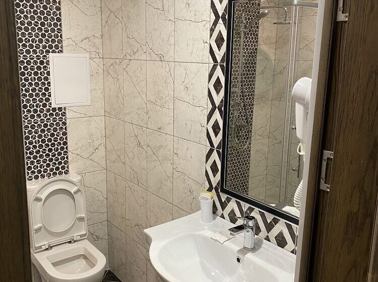 هتل Koncert Lotos