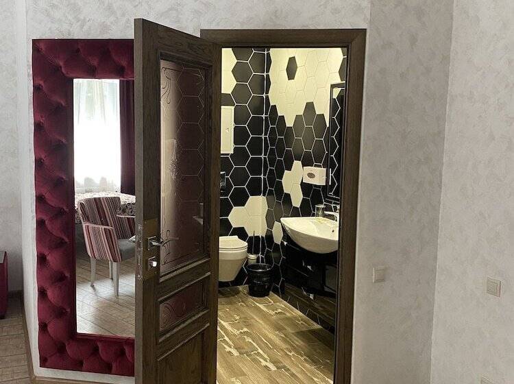 هتل Koncert Lotos