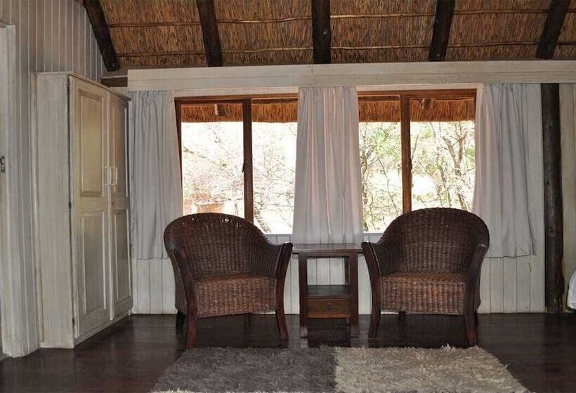 Hotel Legodimo Game Lodge