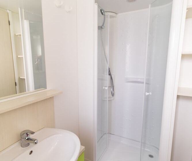 هتل Mobile Homes With Thermal Riviera Tickets In Terme čatež