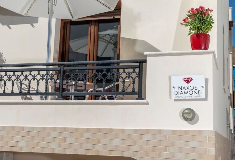 בית מלון כפרי Naxos Diamond Studios Apartments