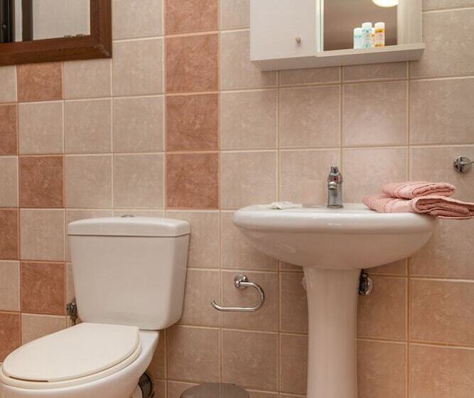 בית מלון כפרי Naxos Diamond Studios Apartments