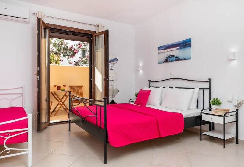 בית מלון כפרי Naxos Diamond Studios Apartments