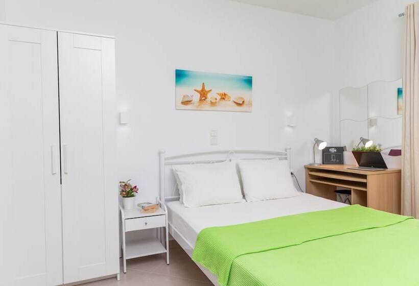 בית מלון כפרי Naxos Diamond Studios Apartments