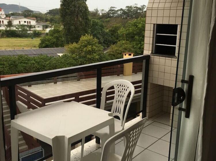 ホテル Pousada Dona Celia