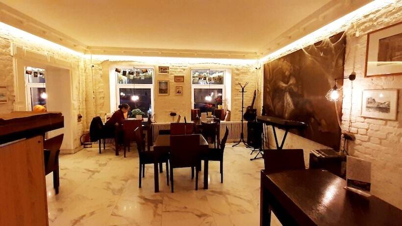 בית מלון כפרי Svarogart