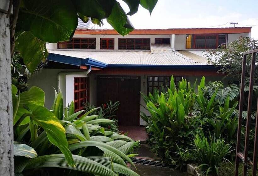 Отель Villa La Trinidad