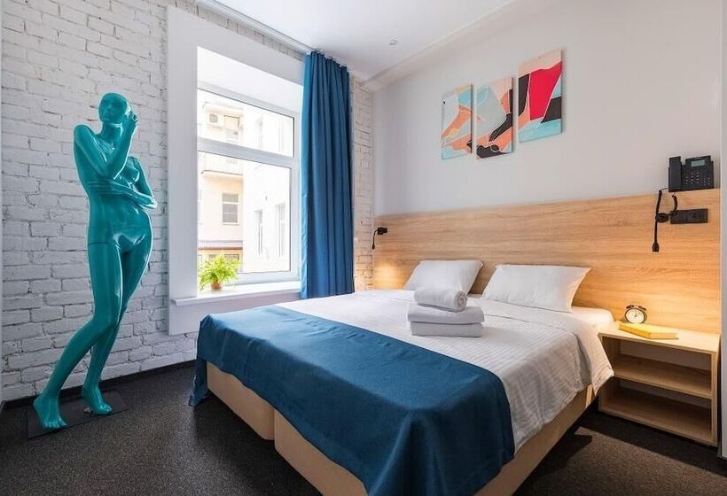 Izzzi By Vladimirskaya