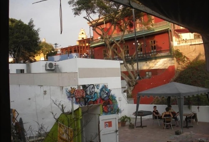 Kaminu Backpackers Hostel