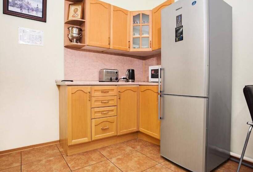 Legend Hotel Petropavlovka