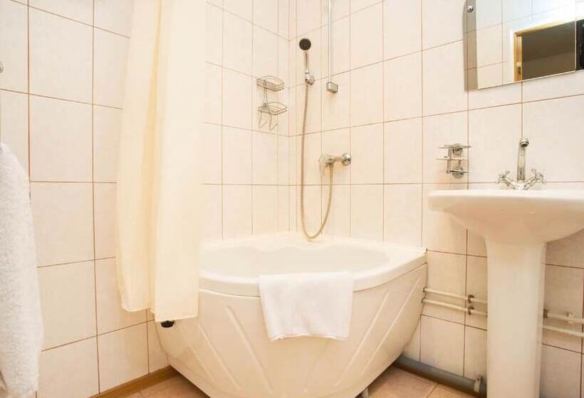 Legend Hotel Petropavlovka