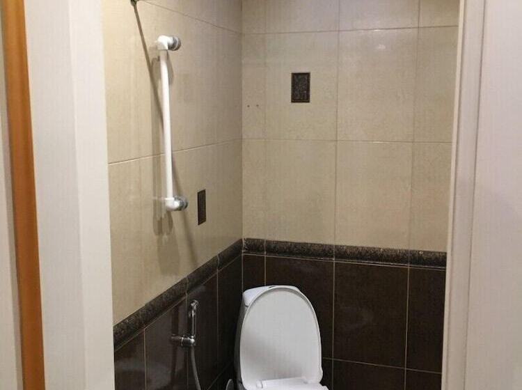 Mini Hotel Uyut On Novorossiyskoy