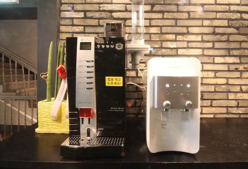 모텔 Busan Beomildong Laon