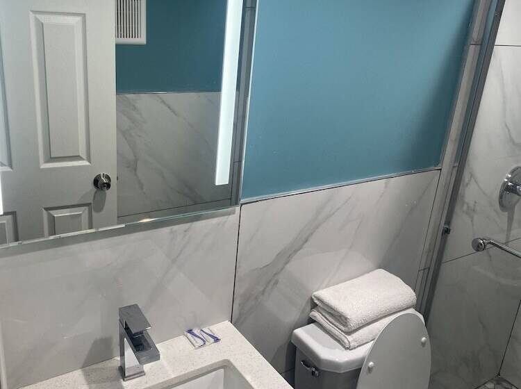 汽车旅馆  Cass Lake