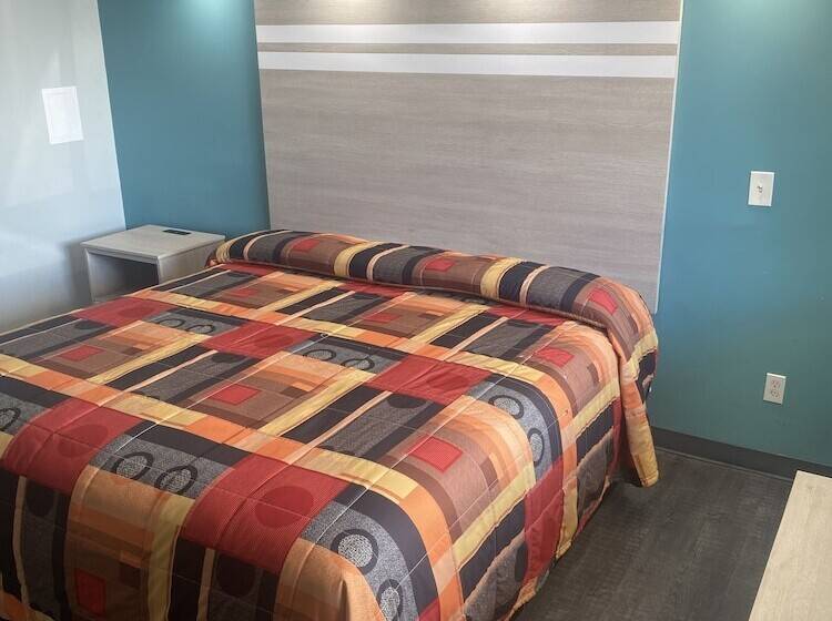 汽车旅馆  Cass Lake