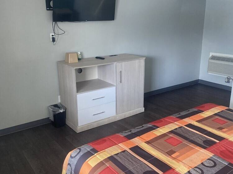 汽车旅馆  Cass Lake