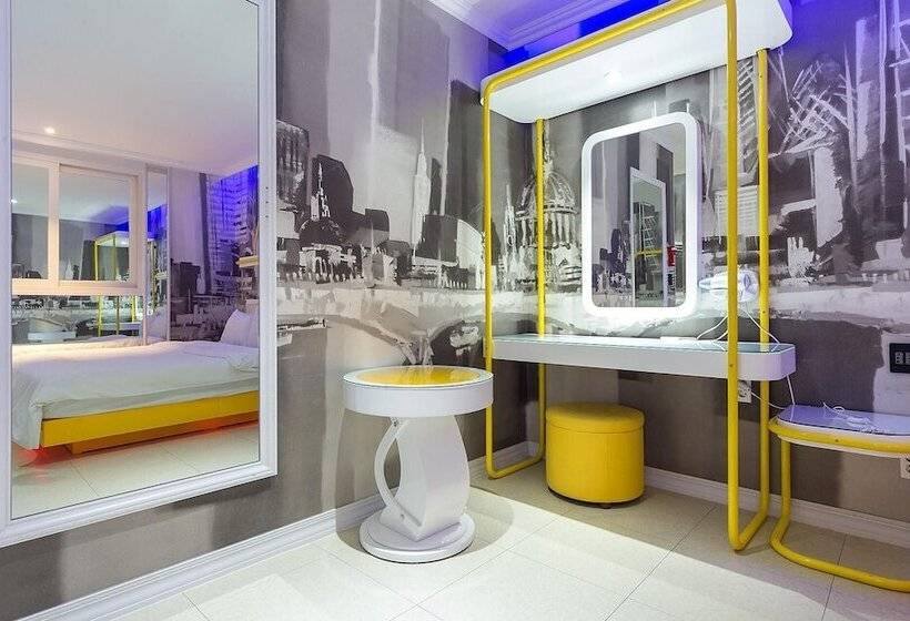 Motel Gwangju Sangmu Eq