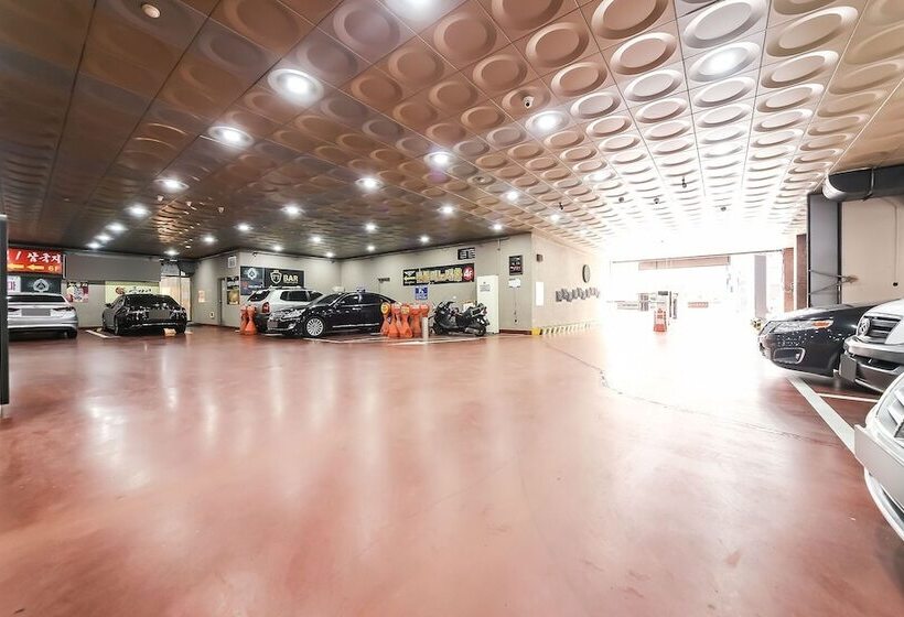 فندق على الطريق Gwangju Sangmu Hotel Utopia