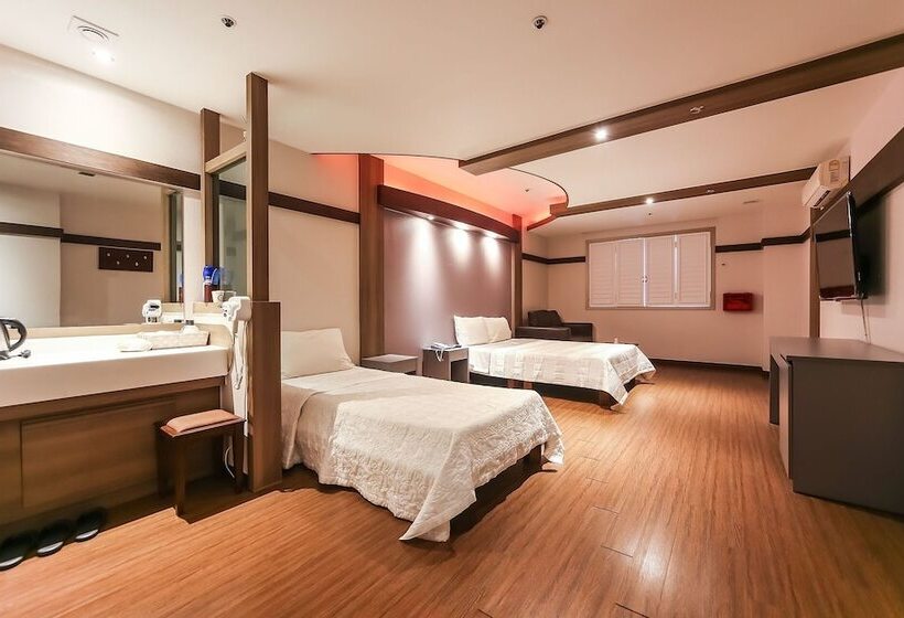 فندق على الطريق Gwangju Sangmu Hotel Utopia