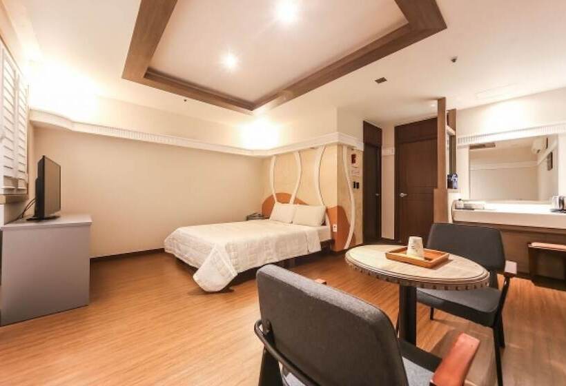 فندق على الطريق Gwangju Sangmu Hotel Utopia