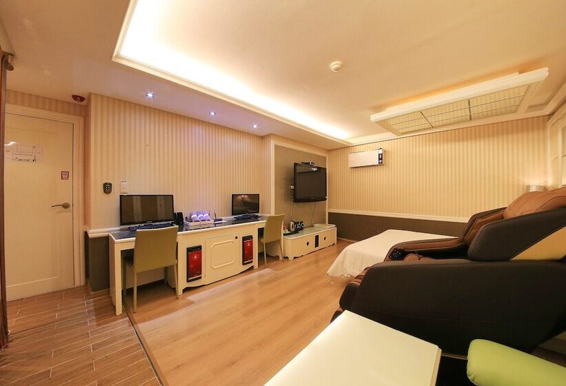 مُتل Hwagok Misa