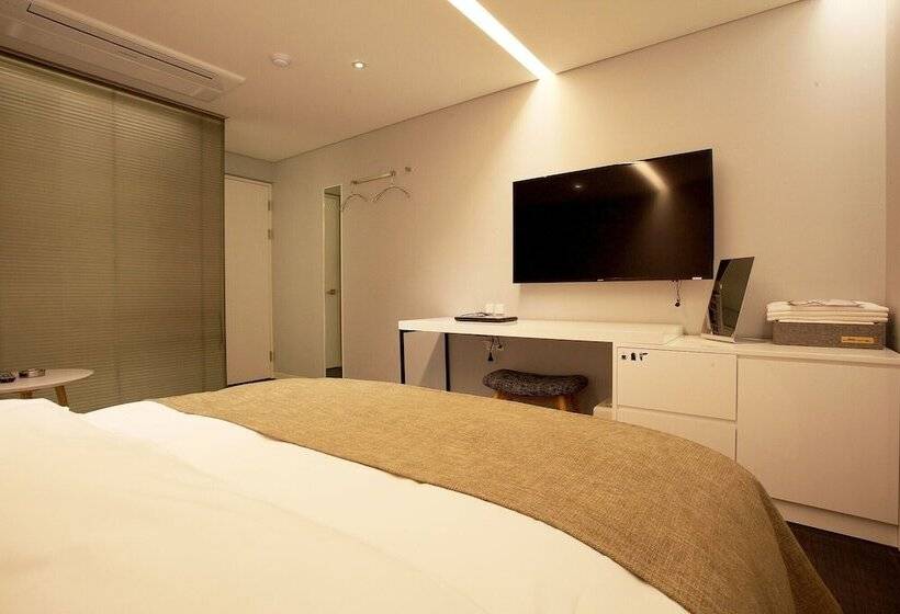 فندق على الطريق Samsung Js Boutique