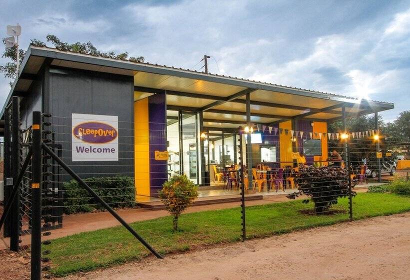 汽车旅馆  Sleepover Komatipoort