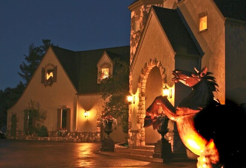 بنسيون Arrowhead Manor Bed & Breakfast Inn & Event Center